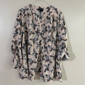 Lane Bryant top size 22